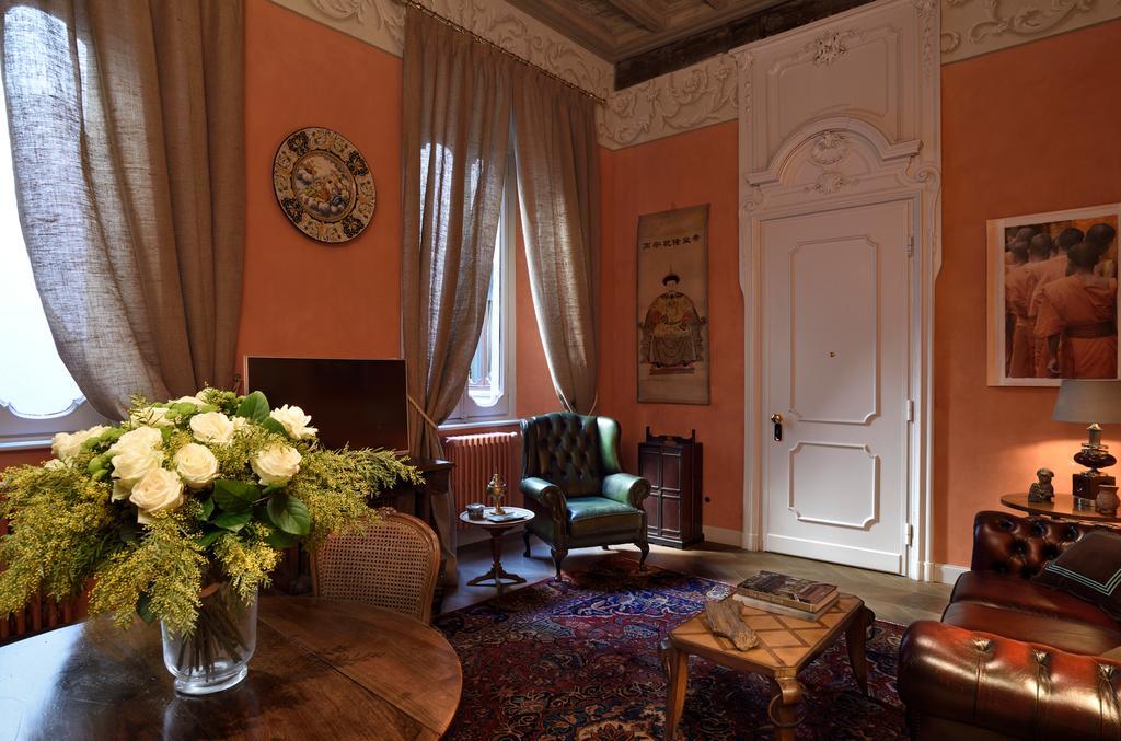 Hemeras Boutique Homes - 4 Luxury Suites In Milan Fashion District Экстерьер фото
