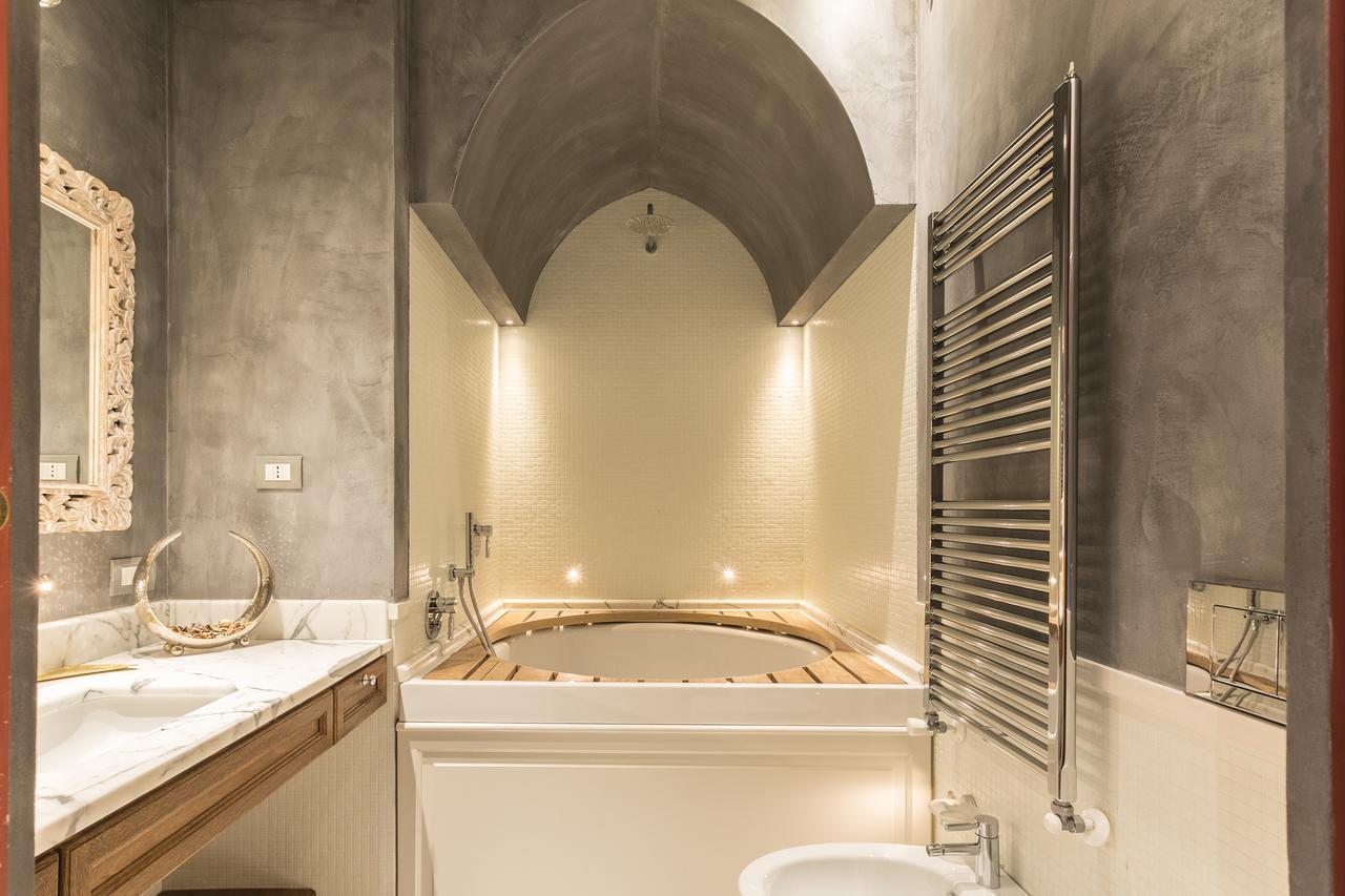 Hemeras Boutique Homes - 4 Luxury Suites In Milan Fashion District Экстерьер фото